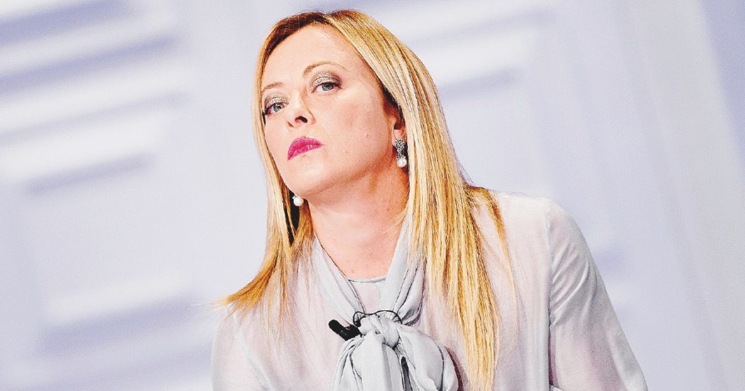 “Meloni come Moro”: minacce di morte firmate Brigate Rosse alla presidente di FdI. Condanna unanime della politica