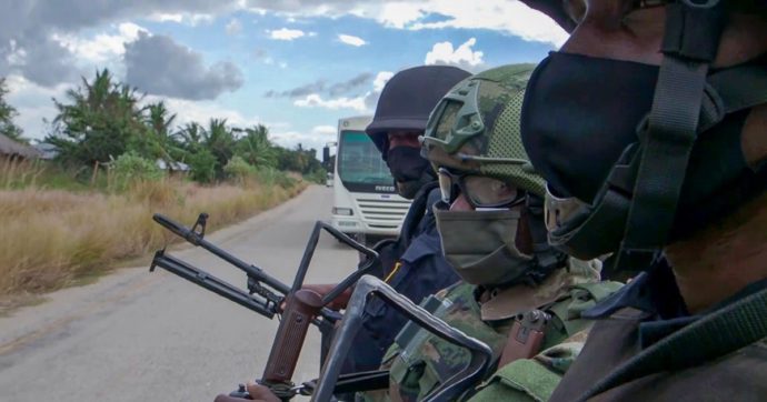 Mozambico, gruppo di ribelli assalta una missione di comboniani: uccisa una suora italiana