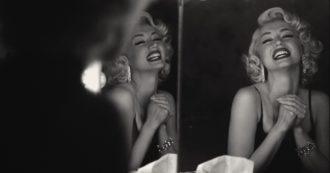 Copertina di Venezia 79, Blonde: il film su Marilyn Monroe è un capolavoro da applausi