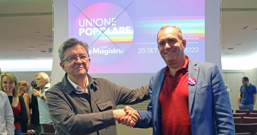 Mélenchon a Roma da De Magistris: “Unico che può portare la rottura necessaria”. Insieme sulla tomba di Gramsci. Sul M5s parole severe
