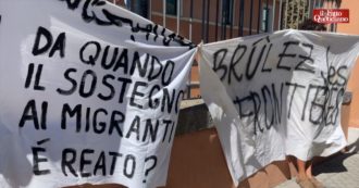 Copertina di Ventimiglia, 14 condanne per l’accampamento No borders del 2015. Gli avvocati: “Faremo ricorso, la solidarietà non è reato”
