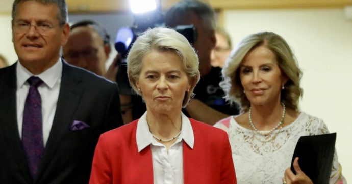 Draghi, ultimo euroflop: sul gas dall’Europa altro no al price cap