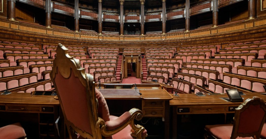 Via il tetto degli stipendi ai superdirigenti dello Stato: capolavoro dei Migliori con tanto di scaricabarile. Palazzo Chigi: “Colpa dei partiti”. Il Pd: “No, del Mef”