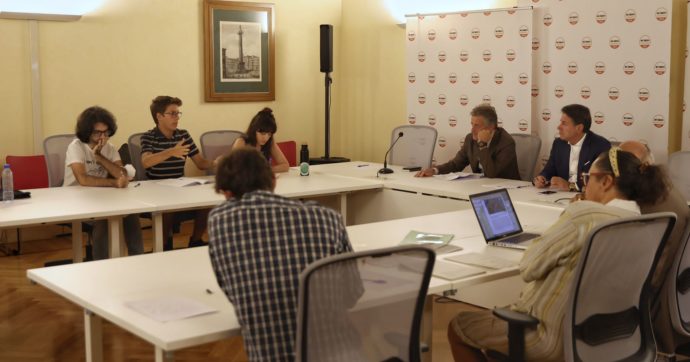 Conte incontra Fridays For Future e Extinction Rebellion: 60 GW di rinnovabili in tre anni