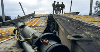 Copertina di Caracciolo: “È la guerra indiretta tra Usa e Russia”