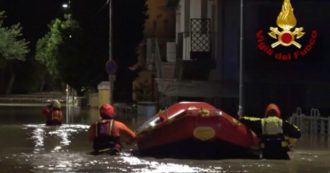 Copertina di Alluvione nelle Marche, la telefonata disperata al 112: “Non ho più notizie di mia madre. La sua auto trascinata dall’acqua”