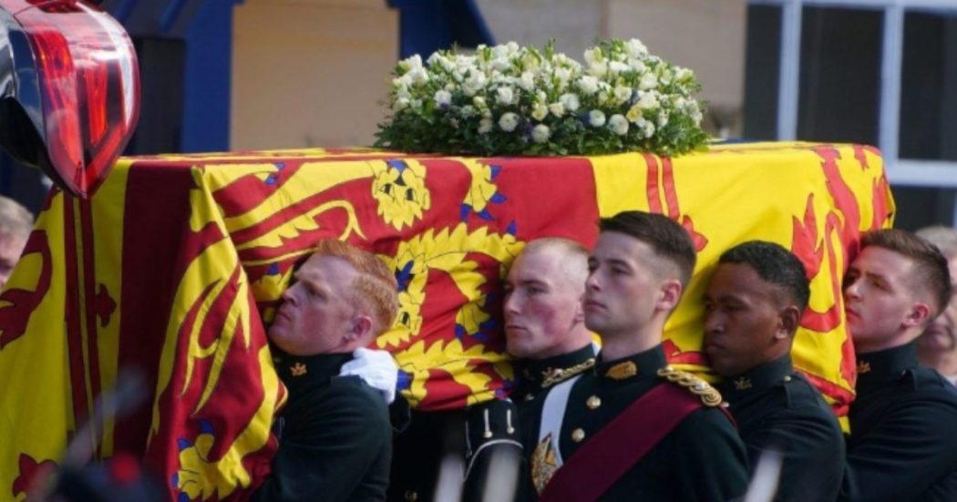 Regina Elisabetta, chi parteciperà al suo funerale? Dalla first lady Ucraina a Mattarella, passando per “il principe della pasta” (Emanuele Filiberto di Savoia)