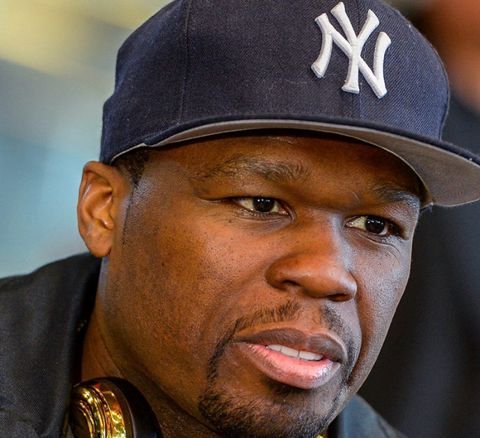 Il rapper 50 Cent e l’allungamento del pene: denunciata la dottoressa Angela Kogan. Cosa è accaduto