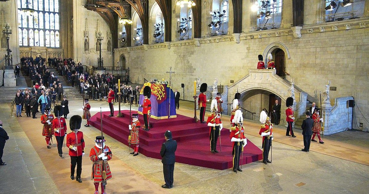 Funerali Regina Elisabetta, svelato il percorso dell’ultimo “viaggio” della sovrana
