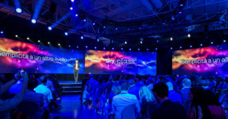 Copertina di Anche Sky si è fatta il suo televisore: cos’è Sky Glass e quanto costa. Testimonial? Laura Pausini