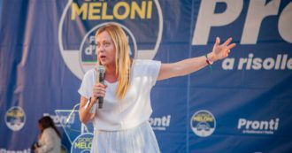 Elezioni, Meloni: “Fascismo male assoluto? Non mi dissociai da Fini. Spero Fdi vinca e anche Vox in Spagna”. Salvini: “Reintrodurre le Province”