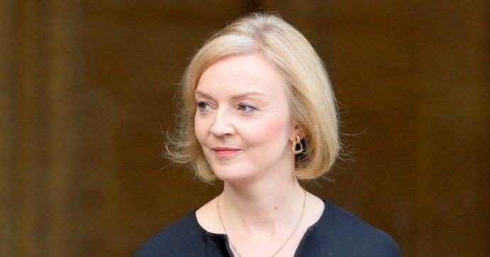 2,3 miliardi di sterline per Kiev: parola di Truss