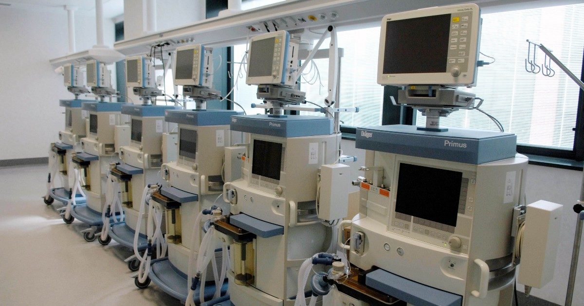 Molise, i malati oncologici rischiano di perdere la radioterapia: l’unico centro (privato) minaccia lo stop se non ottiene più fondi pubblici