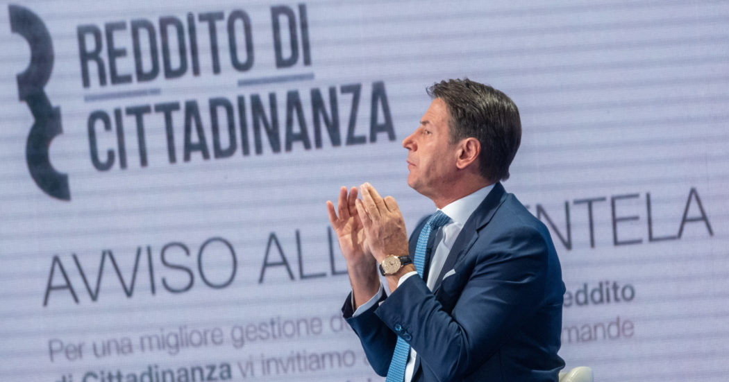 M5s e reddito di cittadinanza, la “scoperta” di politica e giornali: i poveri votano chi li aiuta