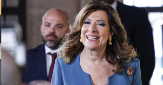 Copertina di Elisabetta “queen Elizabeth” Casellati: Madonna pellegrina verso il seggio