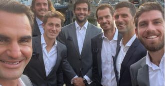 Copertina di Matteo Berrettini e il dietro le quinte del selfie con Roger Federer a Londra