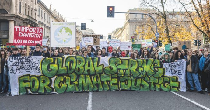 Copertina di Sciopero clima, FFF in piazza con agenda per il nuovo governo