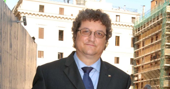Patto coi boss in cambio di sostegno elettorale: arrestato per voto di scambio Salvatore Ferrigno, candidato di centrodestra all’Ars
