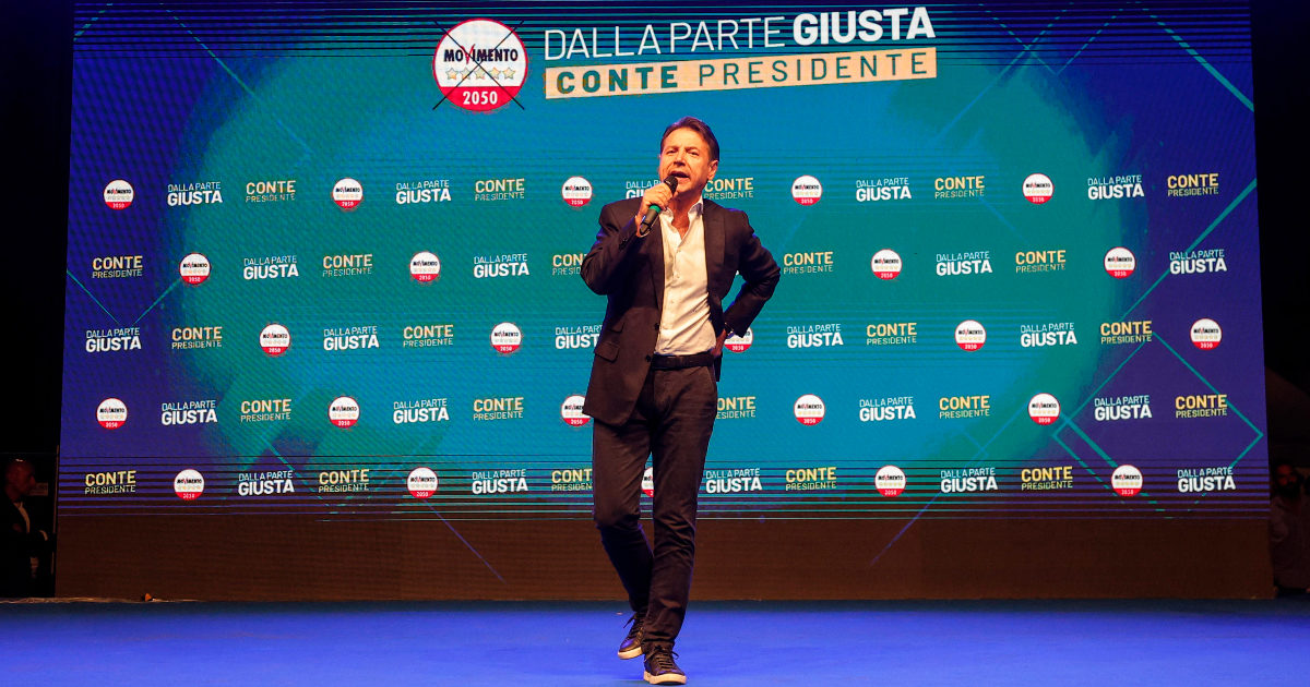 Conte: “Draghi non lascia né pace né condizionatori. Ci davano per morti, si sono sbagliati ancora”. Letta: “Domenica andiamo a vincere”