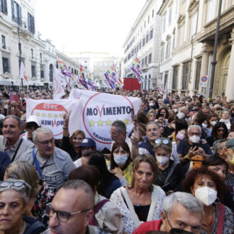 Copertina di Conte-Letta, sfida a distanza per arginare la destra: il Fatto di domani 24 settembre