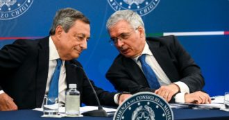 Copertina di Decreto Aiuti ter, per trovare coperture “congelati” 3,7 miliardi di fondi ministeriali: il governo Draghi lascia in eredità un altro buco