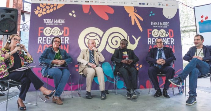 Copertina di Il Salone del Gusto-Terra Madre a Torino: il futuro del Pianeta si gioca anche nel piatto