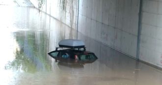 Copertina di Crisi climatica, allagamenti e disagi nel napoletano: auto sommersa e bloccata in un sottopassaggio a Casoria