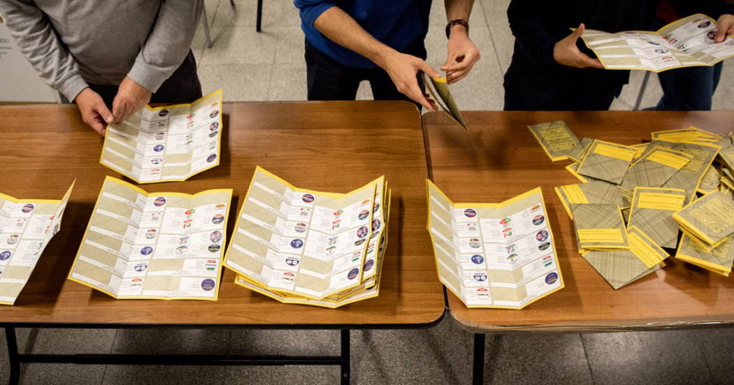 Elezioni politiche 2022: risultati, exit poll e proiezioni in diretta – Fdi primo partito (23/27), poi Pd (18/22) e M5s (13,5/17,5). Lega tra 9,5/13,5, Forza Italia e Calenda tra 6 e 8