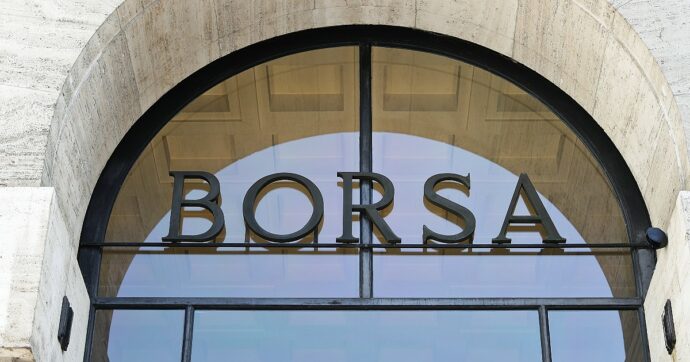 Borse Ue in calo dopo l’ordine esecutivo sui dazi: Parigi la peggiore. E Wall Street affonda causa dati sul lavoro