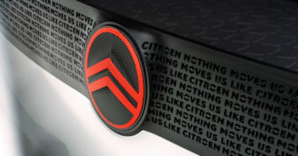Copertina di Citroën, svelato il nuovo logo. E’ il decimo in 103 anni di storia