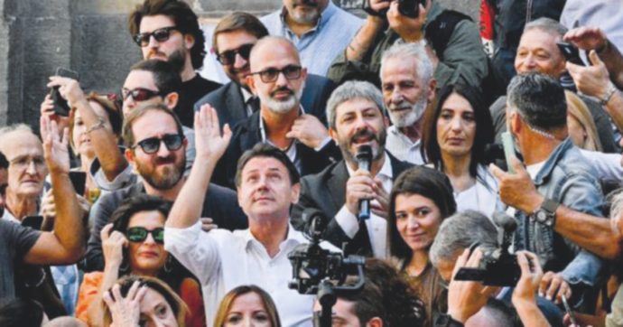 I nuovi eletti 5S: tanti consiglieri locali (e laureati)