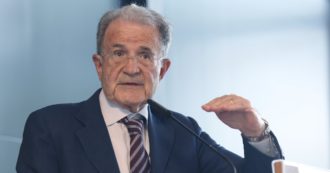 Copertina di Prodi: “M5s ha preso i voti dei ceti disagiati, serbatoio lasciato vuoto dal Pd. Meloni non ha stravinto? Frenata da ascendenze politiche”