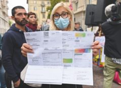 Copertina di Non solo luce: bollette del metano triplicate, +80% solo a ottobre