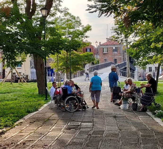 Arrestato il serial killer delle “nonnine”: tre vittime fra i 77 e i 94 anni, uccise sempre di mercoledì