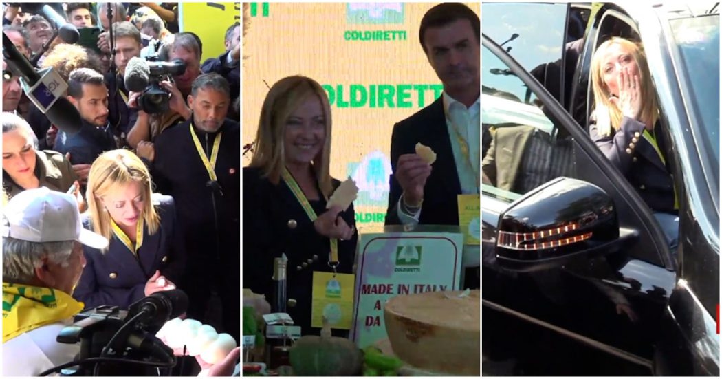Meloni: prima uscita post-voto tra cori, formaggi, Rino Gaetano e transenne per evitare i cronisti. L’evento Coldiretti sembra una festa di partito