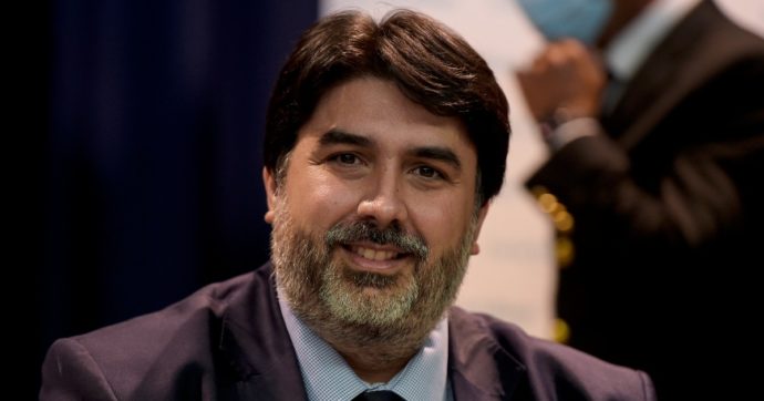 Il presidente della regione Sardegna, Christian Solinas, rinviato a giudizio per abuso d’ufficio per la nomina di due dirigenti