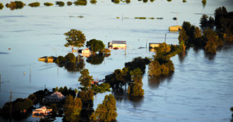 Copertina di Che cortocircuito: prima la siccità, adesso le alluvioni