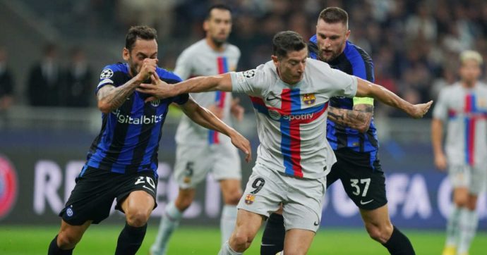 Inter Barcellona 1-0 L’impresa dei nerazzurri a San Siro. La squadra di Inzaghi può respirare (ma non ha risolto i suoi problemi)