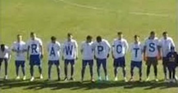 Domeniche Bestiali – Vuole mandare un messaggio di pace, ma compone la scritta “pentole crude”: l’epic fail della squadra romena