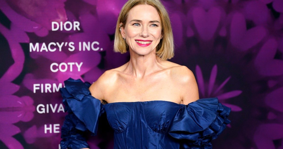 Naomi Watts: “Mi dissero di lavorare molto finché ero ‘sc**abile’ perché dopo i 40 inizia il declino. La cosa mi ha fatto arrabbiare moltissimo”