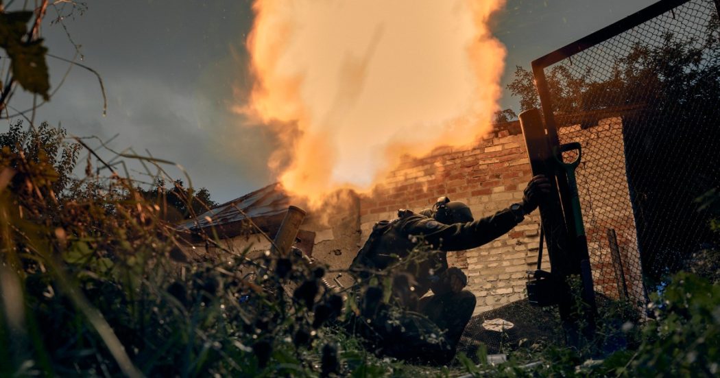 Ucraina, la diretta – Ue: “Le minacce nucleari non ci intimidiscono”. Biden parla di “rischio Armageddon”. Poi la Casa Bianca spiega