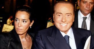 Copertina di Forza Italia dopo Berlusconi, la prima mossa dei ronzulliani è tornare in televisione e sui social
