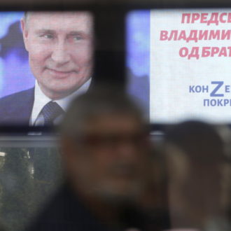 Copertina di Timidi spiragli di pace (che il Pd non vede): il Fatto di domani 12 ottobre