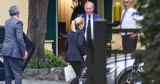 Copertina di Governo, diretta – La Russa presidente del Senato, la Camera alla Lega: il centrodestra torna all’accordo di partenza dopo una giornata di vertici e tensioni