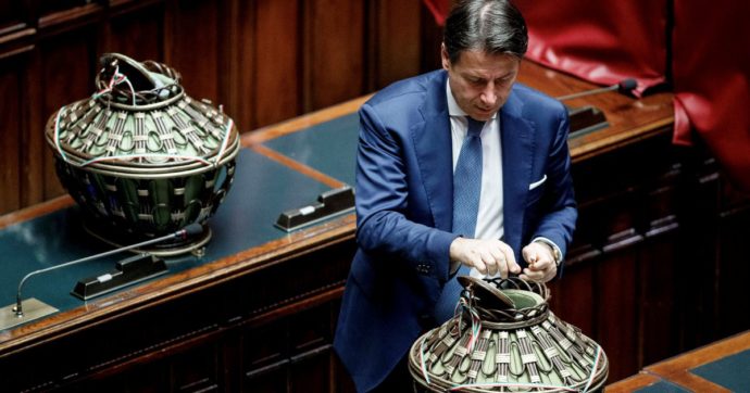 Senato, lo sfascio giallorosa tra schede bianche e accuse incrociate