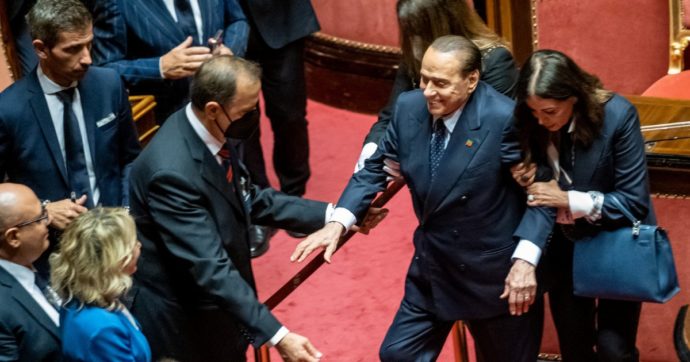 L’inversione a U della storia: i fascisti fuori dalle “fogne” non li ha portati B.