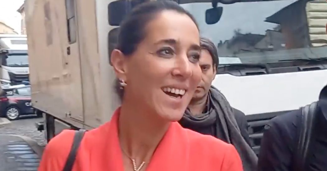 La Russa Presidente Senato, Licia Ronzulli nega spaccature: “Fallito il golpe di Forza Italia? Mai avuta l’idea di fare il Ministro. Avanti così”