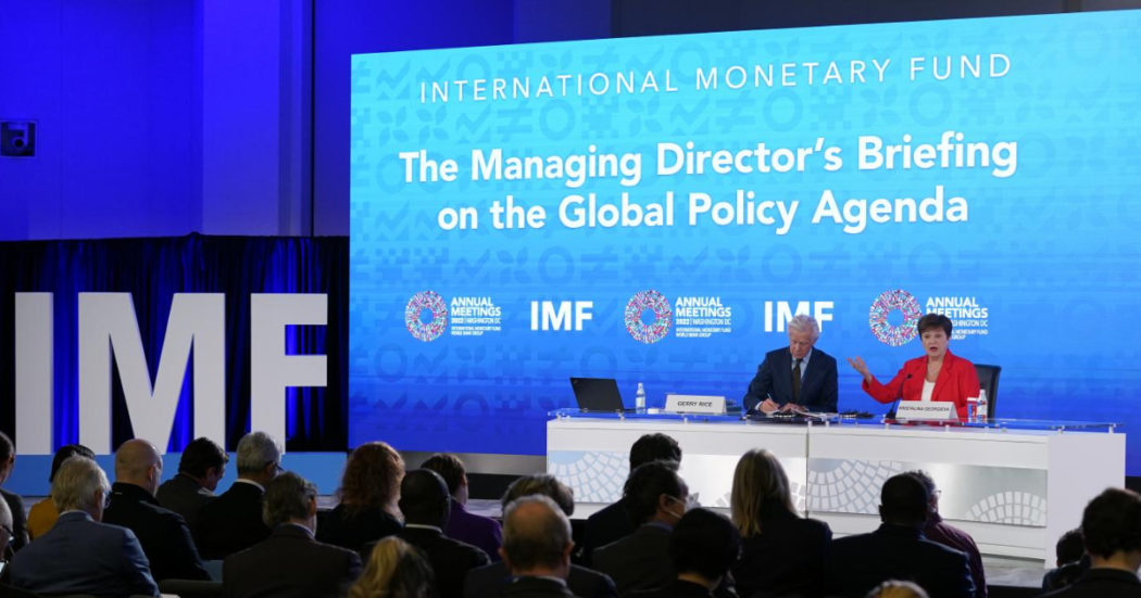 Fmi: “Rischi per l’Italia ridotti grazie a politica di diversificazione dei fornitori di gas”. Prospettive Ue “si fanno cupe”