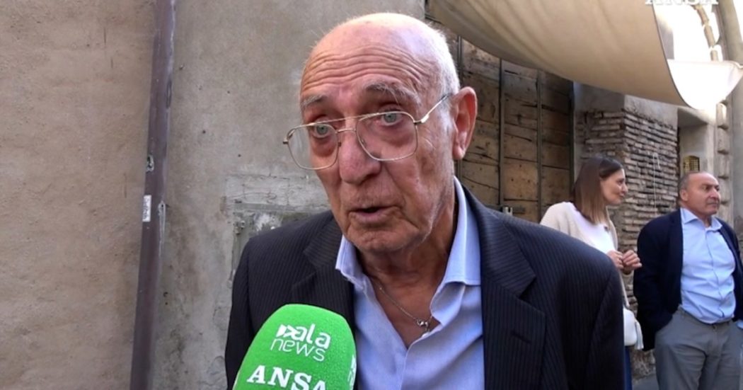 Il racconto di Vittorio Polacco, sopravvissuto al rastrellamento del Ghetto di Roma: “Così mio zio mi consegnò alla portinaia e mi salvò la vita”