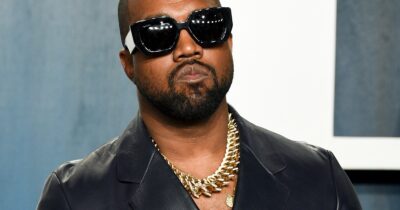 Copertina di “Le invettive antisemite, le dichiarazioni pro Hitler e l’adozione della svastica? Non sono un nazista. Amo gli ebrei. Ho un disturbo bipolare”: le scuse di Kanye West